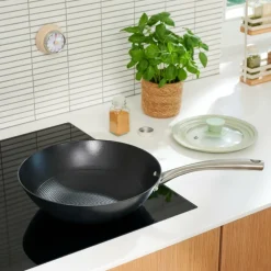 A POINT Wok Negro